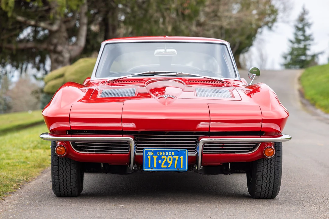 1963 Chevrolet Corvette C2 - Image 6 of 31