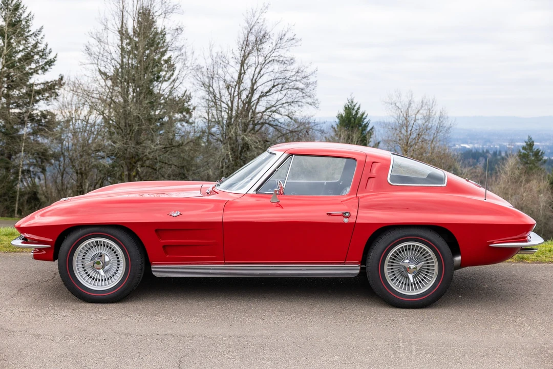 1963 Chevrolet Corvette C2 - Image 17 of 31