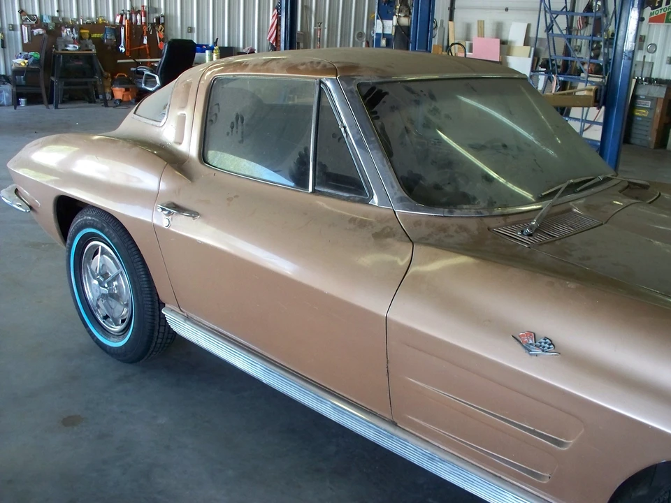 1963 Chevrolet Corvette C2 - Image 28 of 31