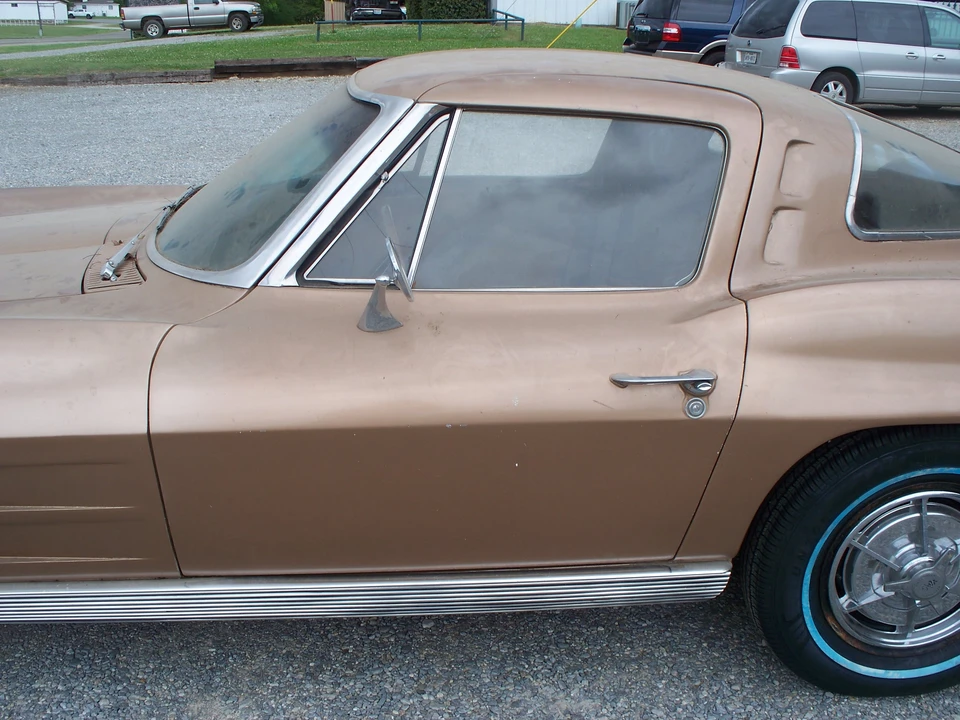1963 Chevrolet Corvette C2 - Image 17 of 31