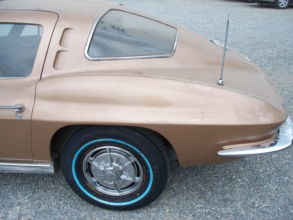 1963 Chevrolet Corvette C2 - Image 20 of 31