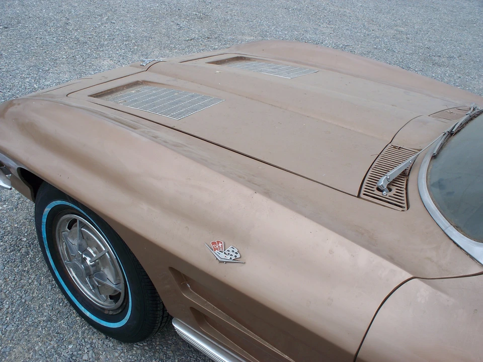 1963 Chevrolet Corvette C2 - Image 13 of 31