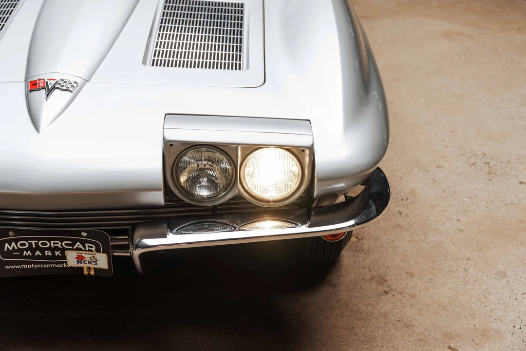 1963 Chevrolet Corvette C2 - Image 25 of 31