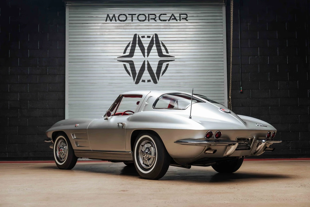 1963 Chevrolet Corvette C2 - Image 8 of 31