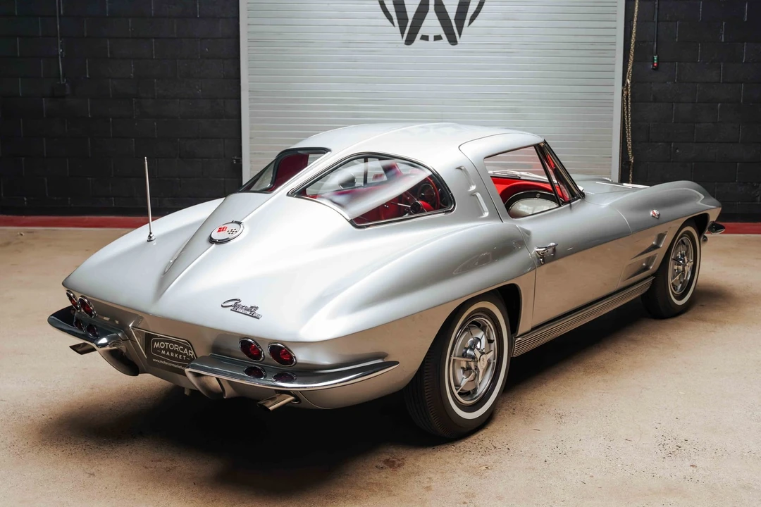 1963 Chevrolet Corvette C2 - Image 10 of 31