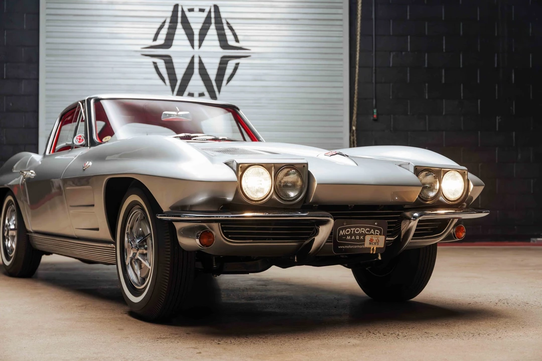 1963 Chevrolet Corvette C2 - Image 15 of 31