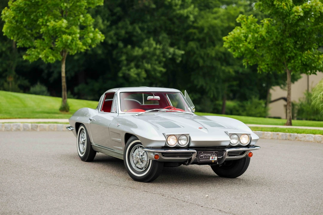 1963 Chevrolet Corvette C2 - Image 13 of 31