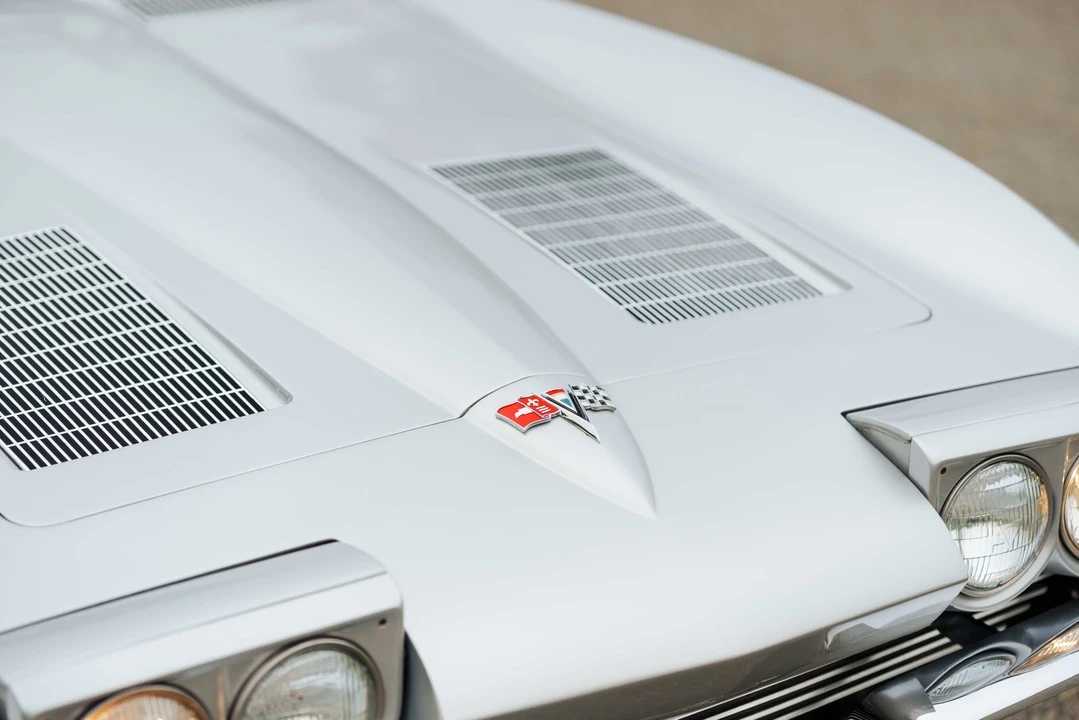 1963 Chevrolet Corvette C2 - Image 28 of 31
