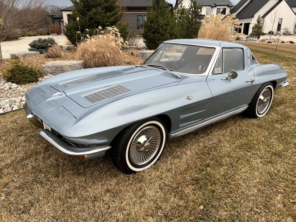 1963 Chevrolet Corvette C2 - Image 2 of 31