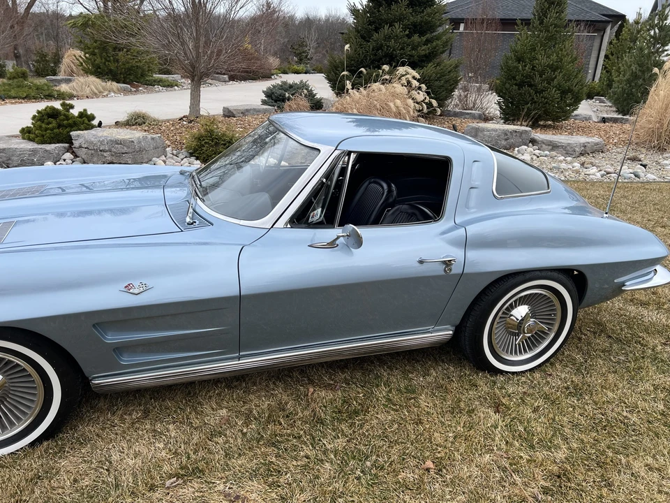 1963 Chevrolet Corvette C2 - Image 15 of 31