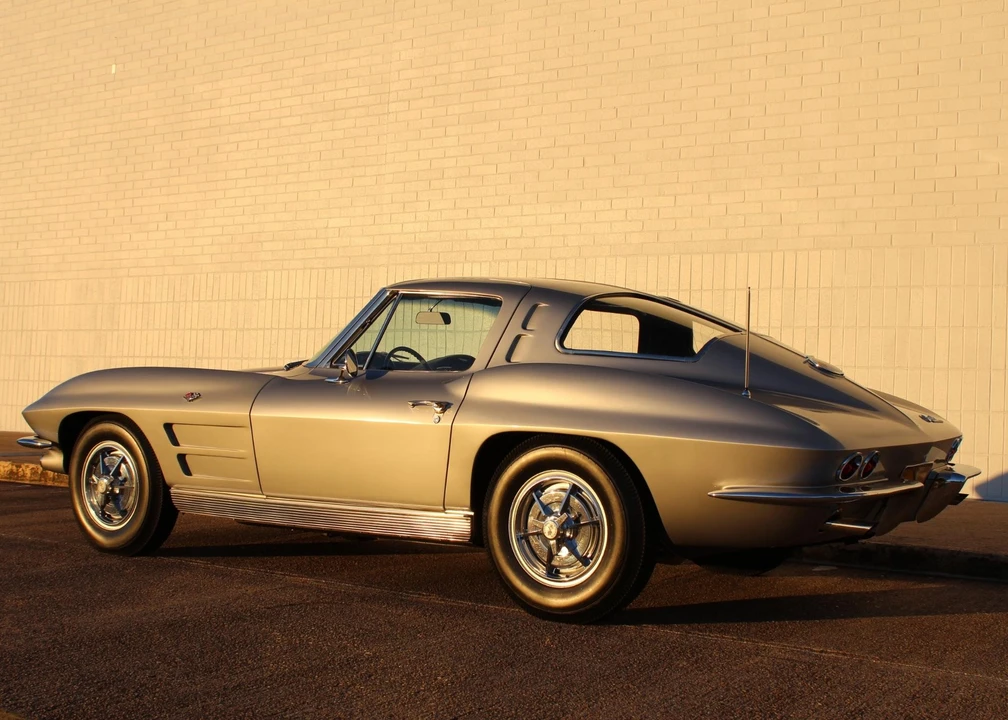 1963 Chevrolet Corvette C2 - Image 15 of 31