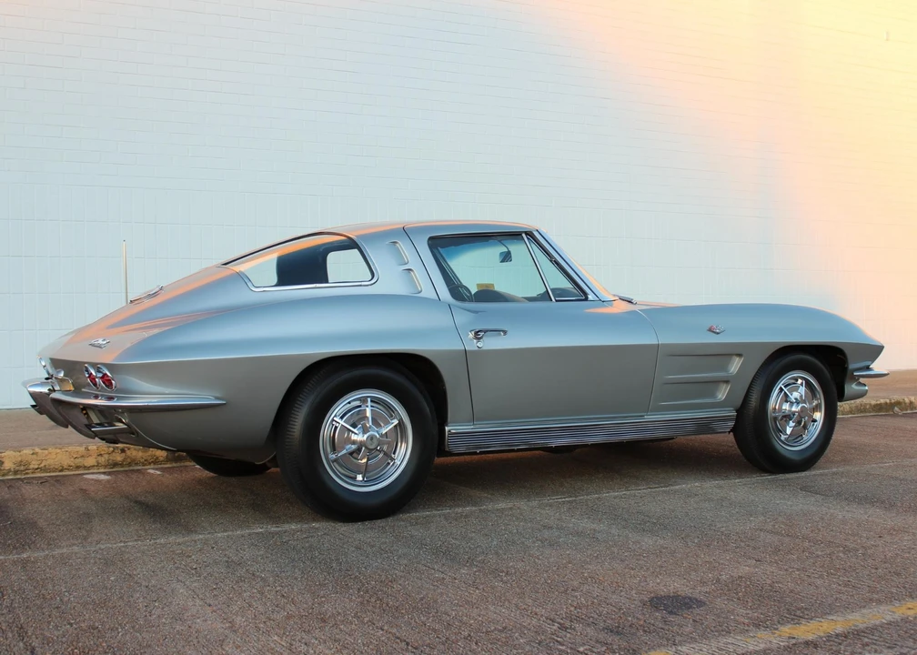 1963 Chevrolet Corvette C2 - Image 6 of 31