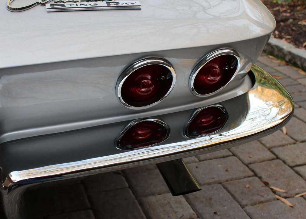 1963 Chevrolet Corvette C2 - Image 31 of 31