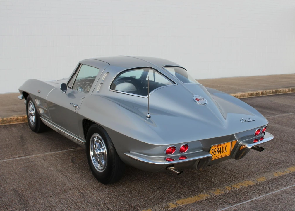 1963 Chevrolet Corvette C2 - Image 12 of 31