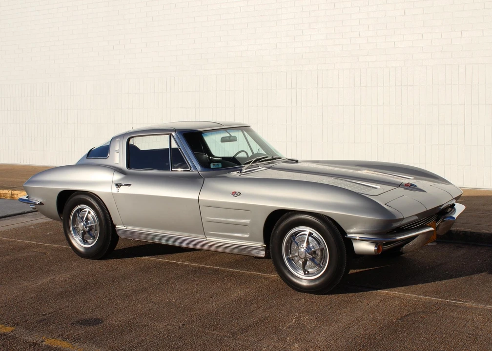 1963 Chevrolet Corvette C2 - Image 3 of 31