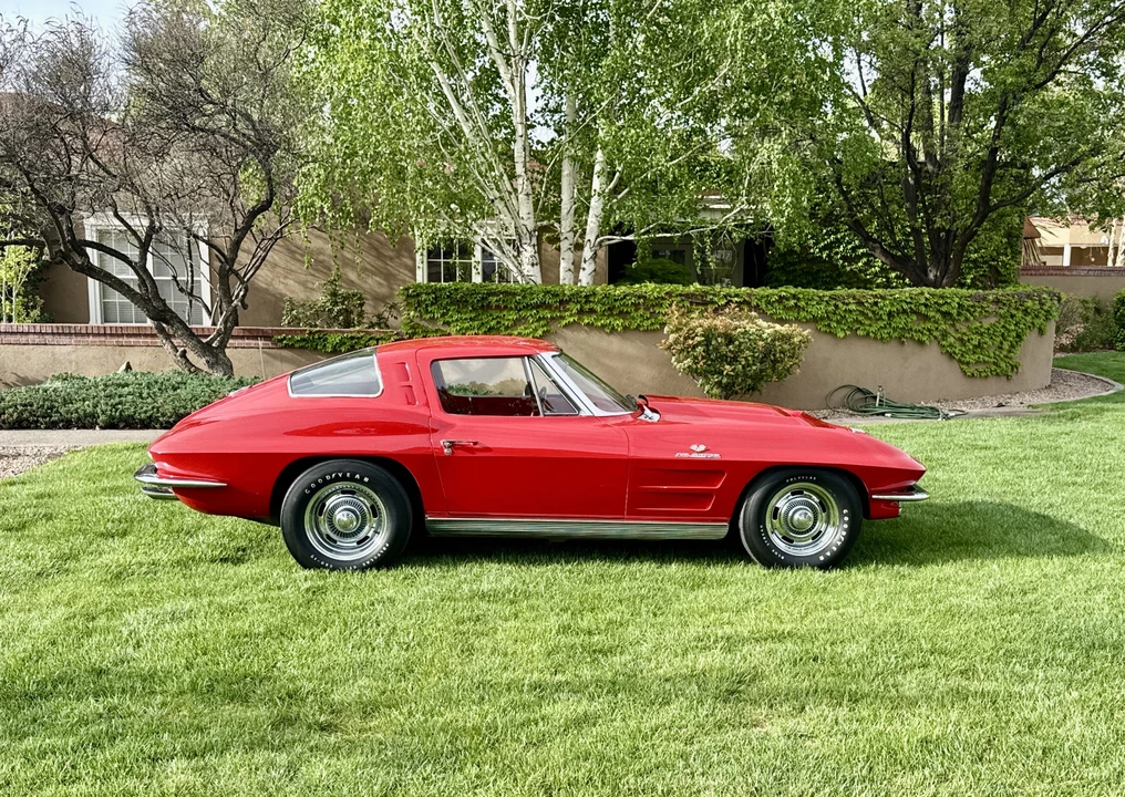 1963 Chevrolet Corvette C2 - Image 22 of 31