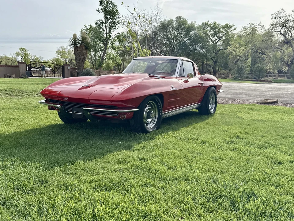 1963 Chevrolet Corvette C2 - Image 2 of 31