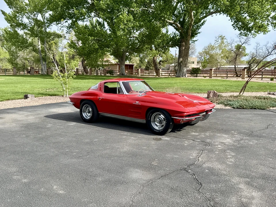 1963 Chevrolet Corvette C2 - Image 18 of 31