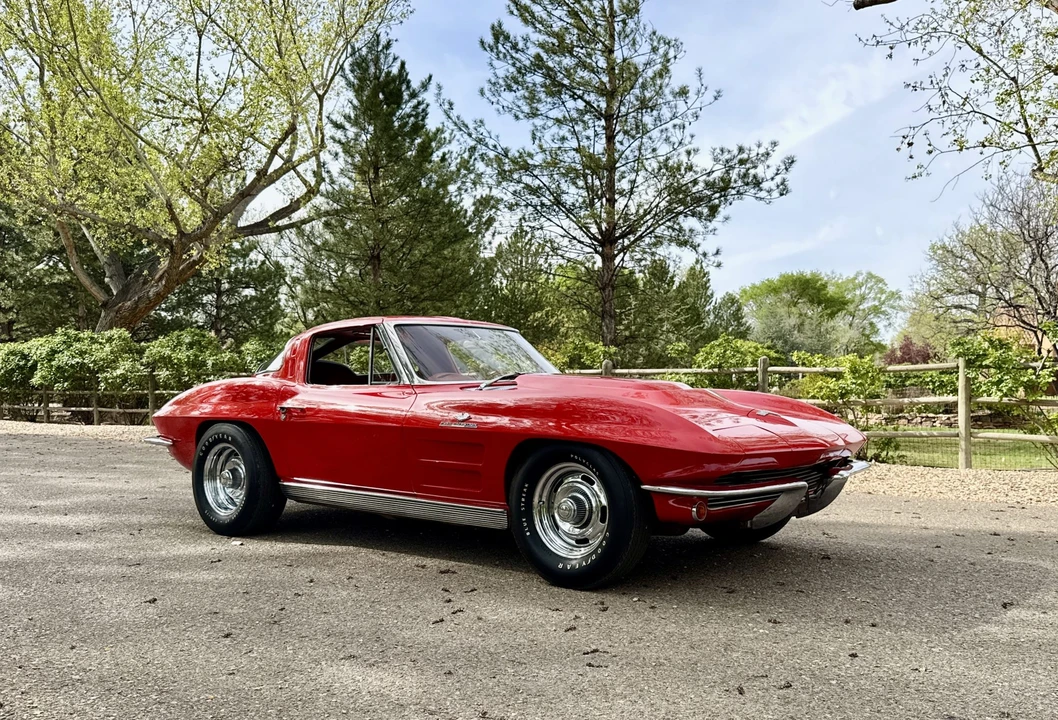 1963 Chevrolet Corvette C2 - Image 14 of 31