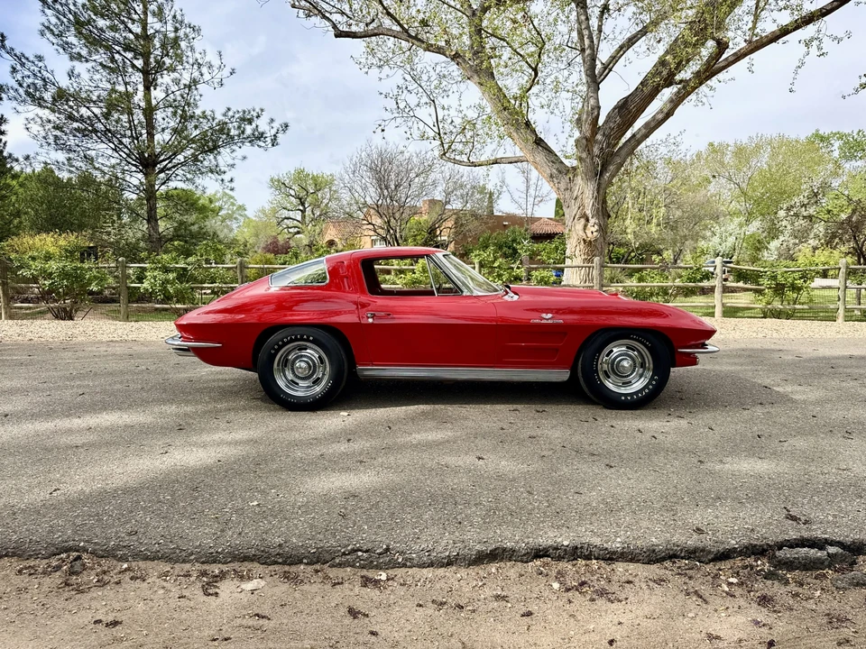 1963 Chevrolet Corvette C2 - Image 21 of 31