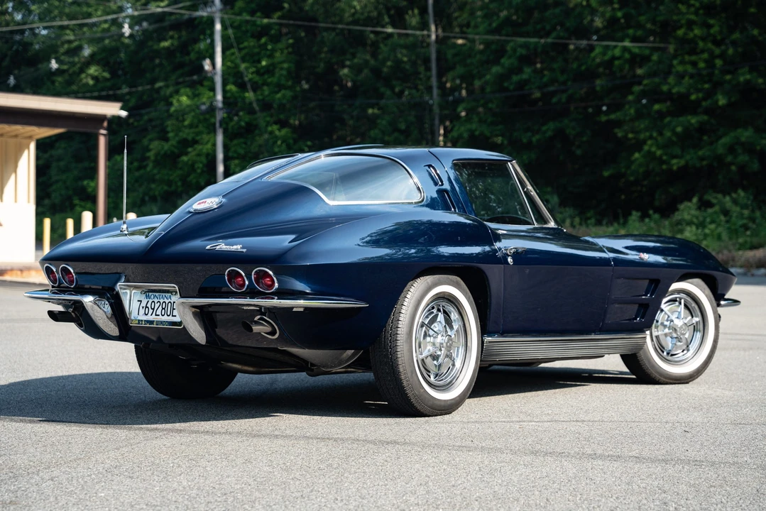 1963 Chevrolet Corvette C2 - Image 18 of 31