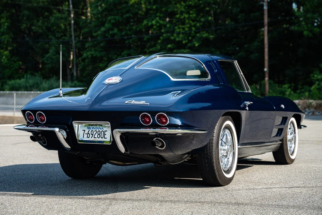 1963 Chevrolet Corvette C2 - Image 21 of 31