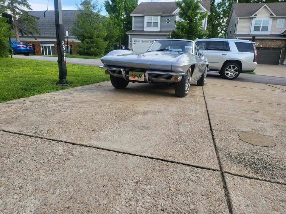 1963 Chevrolet Corvette C2 - Image 3 of 31