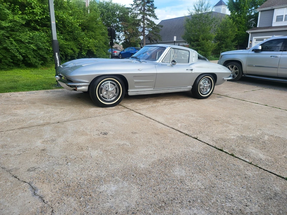 1963 Chevrolet Corvette C2 - Image 7 of 31