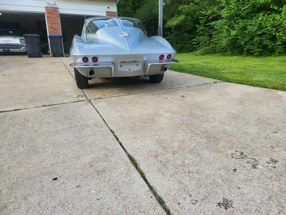 1963 Chevrolet Corvette C2 - Image 17 of 31