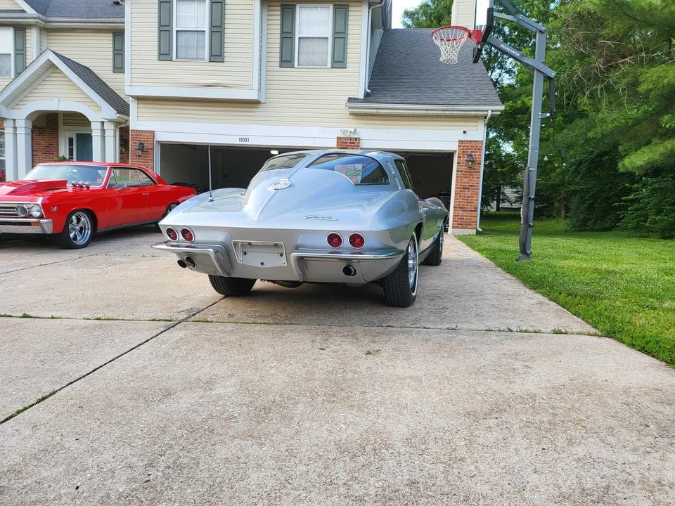 1963 Chevrolet Corvette C2 - Image 24 of 31
