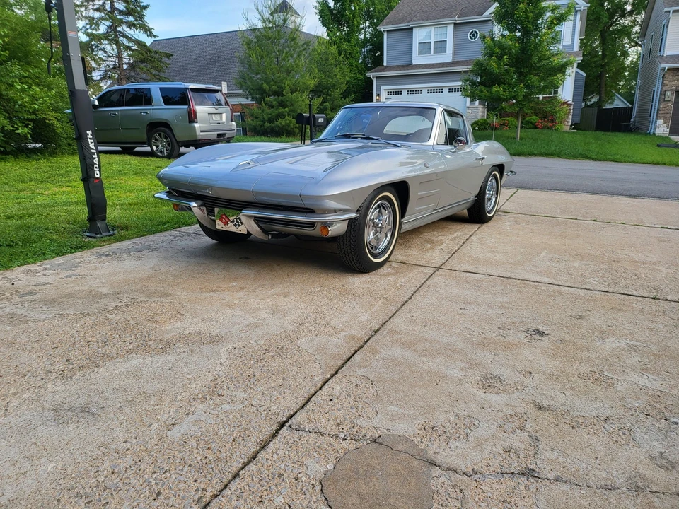1963 Chevrolet Corvette C2 - Image 5 of 31