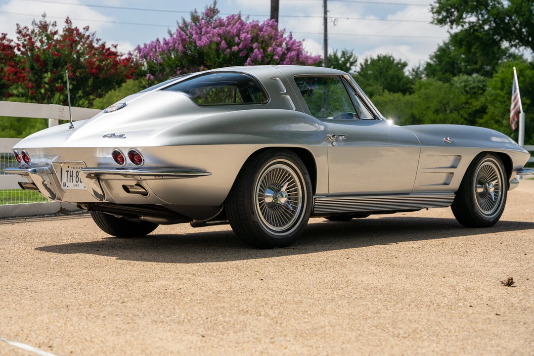 1963 Chevrolet Corvette C2 - Image 17 of 31