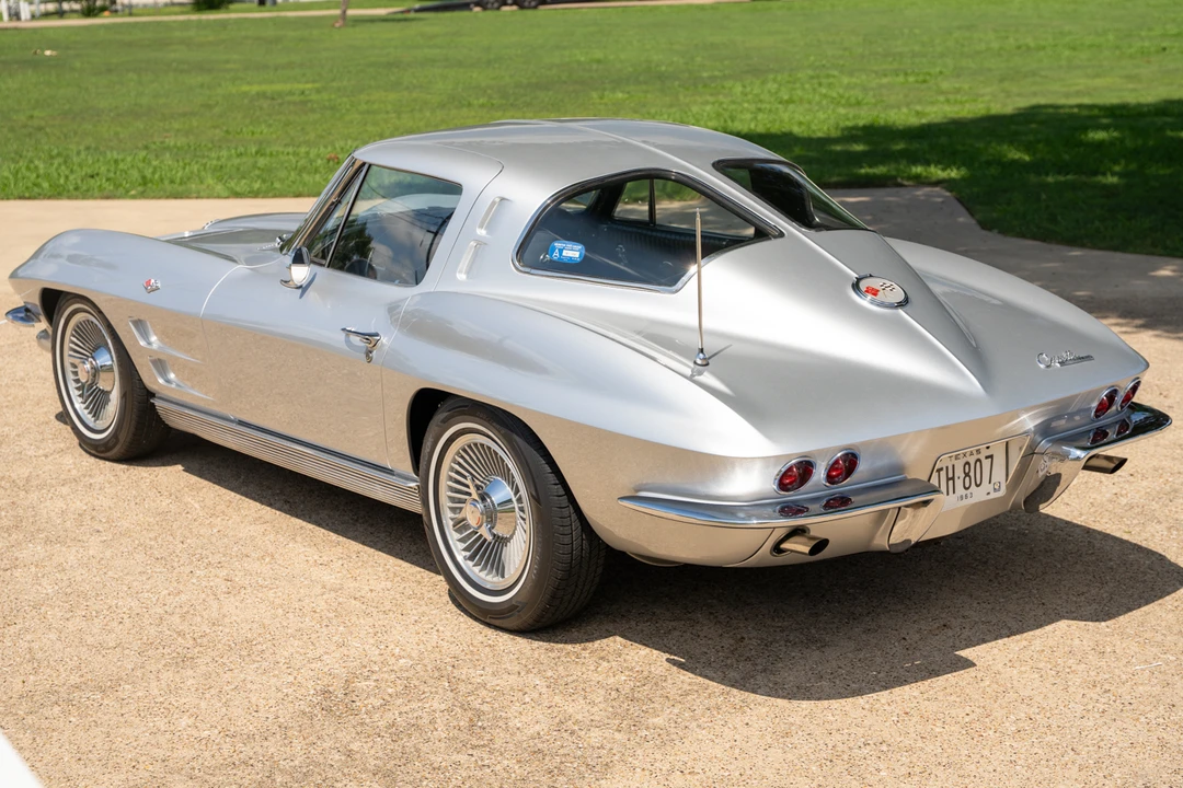 1963 Chevrolet Corvette C2 - Image 28 of 31
