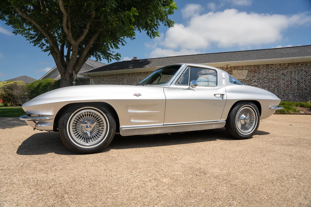 1963 Chevrolet Corvette C2 - Image 29 of 31