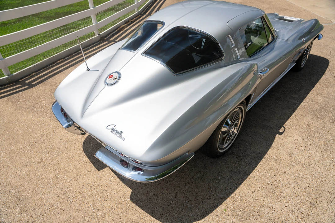 1963 Chevrolet Corvette C2 - Image 19 of 31