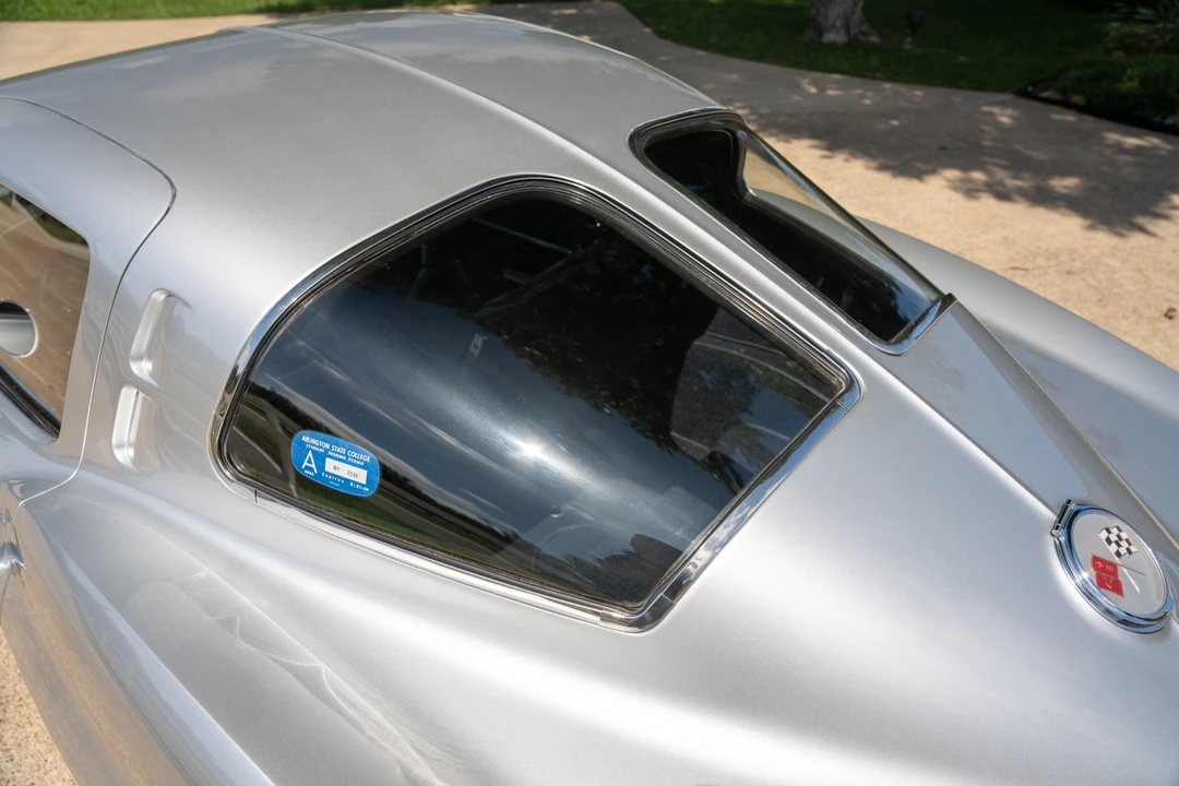1963 Chevrolet Corvette C2 - Image 30 of 31