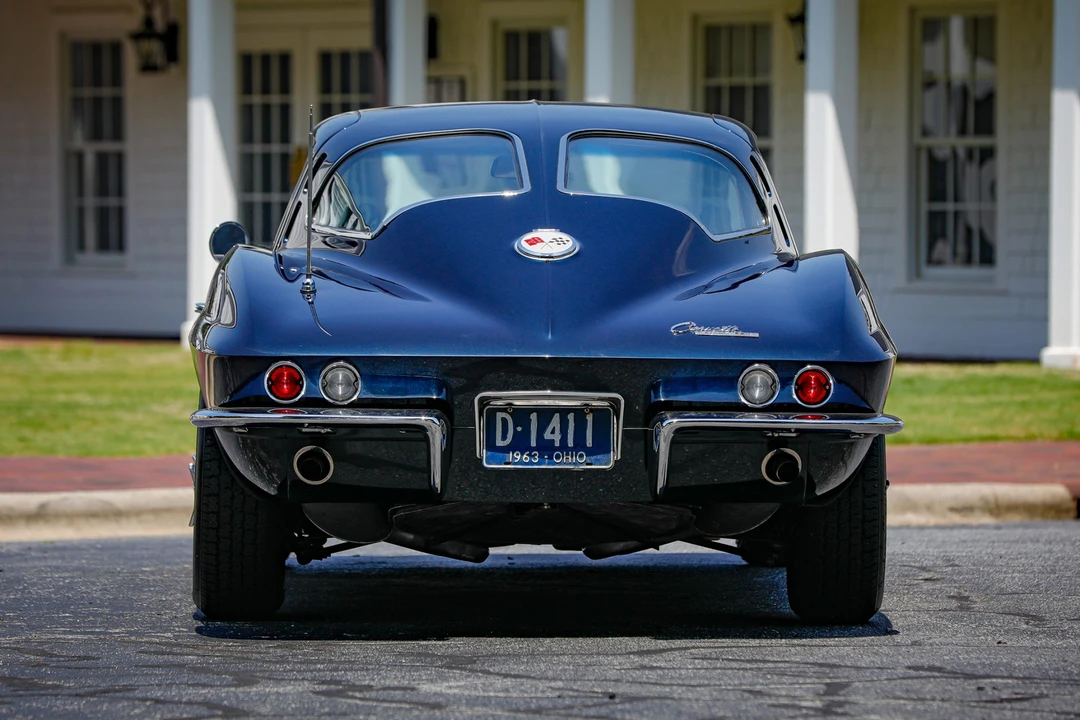 1963 Chevrolet Corvette C2 - Image 19 of 31