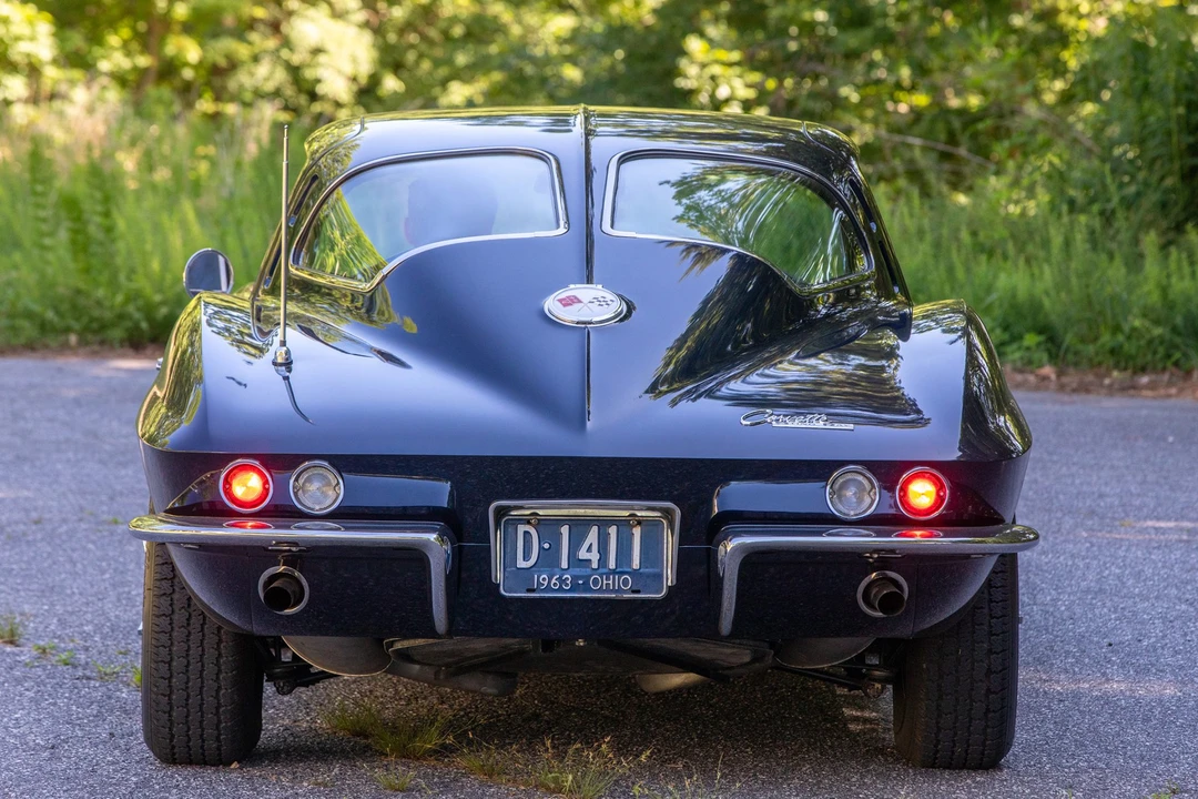 1963 Chevrolet Corvette C2 - Image 20 of 31