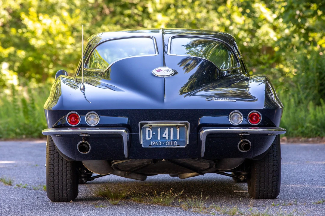 1963 Chevrolet Corvette C2 - Image 21 of 31