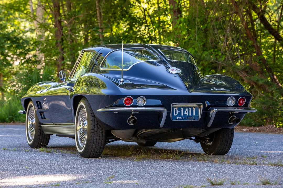 1963 Chevrolet Corvette C2 - Image 24 of 31