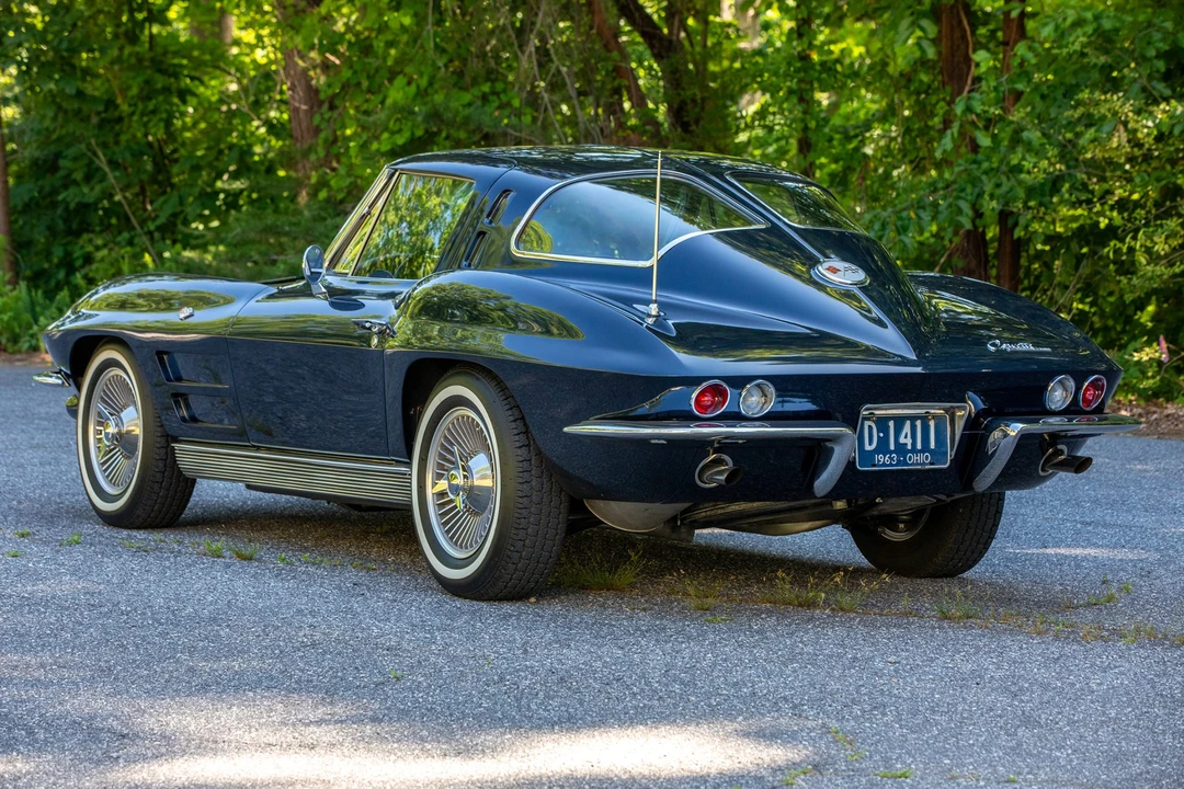1963 Chevrolet Corvette C2 - Image 25 of 31