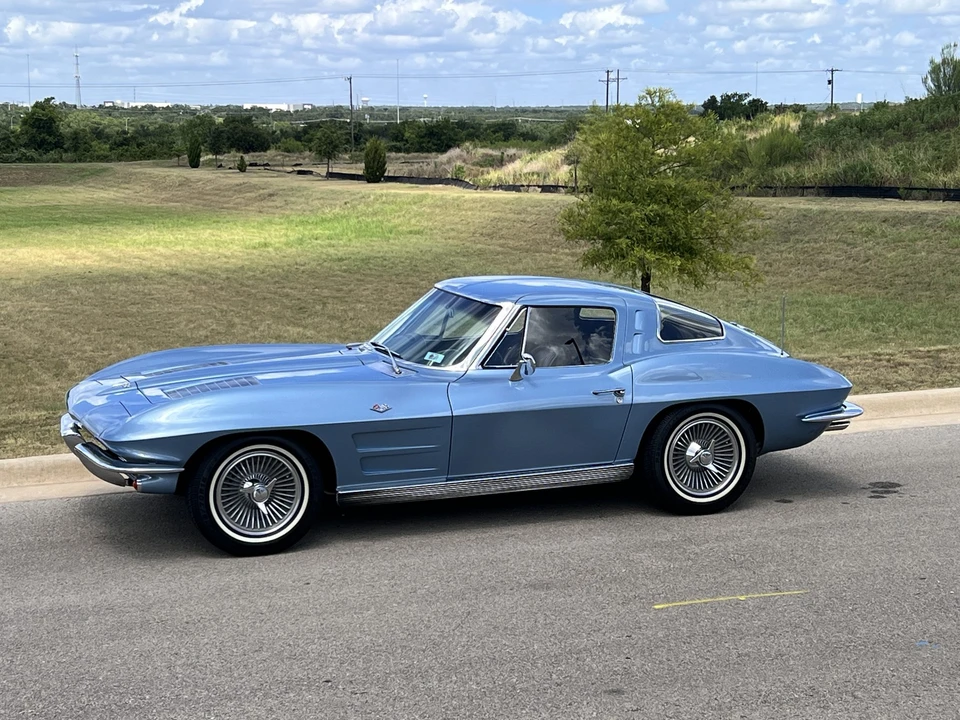 1963 Chevrolet Corvette C2 - Image 7 of 31