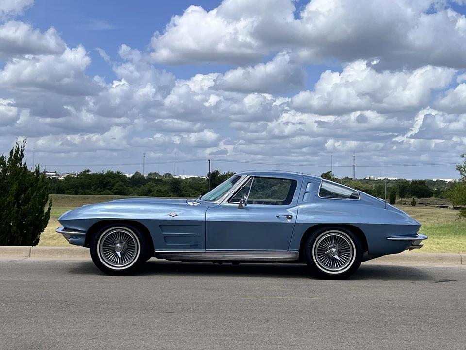 1963 Chevrolet Corvette C2 - Image 8 of 31