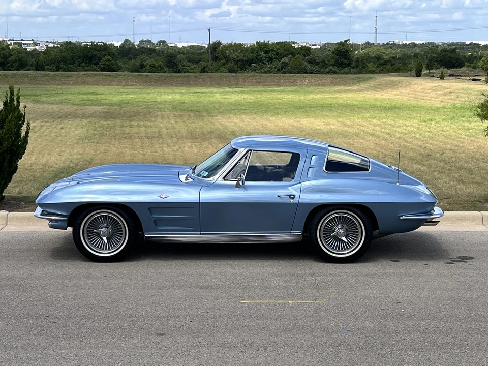 1963 Chevrolet Corvette C2 - Image 9 of 31