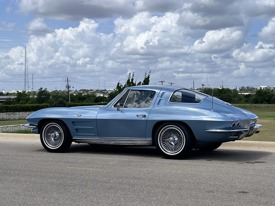 1963 Chevrolet Corvette C2 - Image 10 of 31