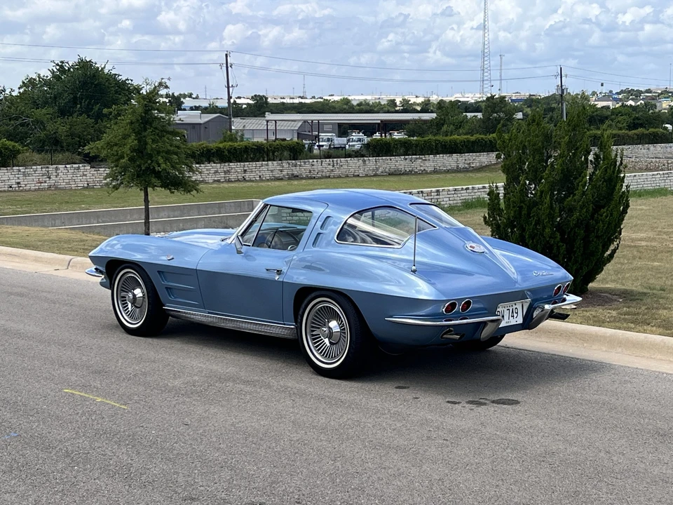 1963 Chevrolet Corvette C2 - Image 13 of 31
