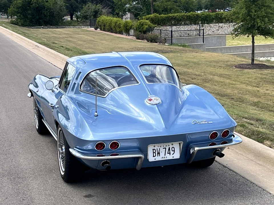 1963 Chevrolet Corvette C2 - Image 17 of 31