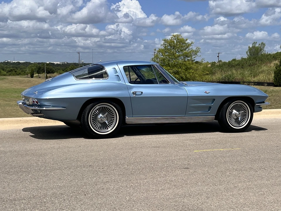 1963 Chevrolet Corvette C2 - Image 25 of 31