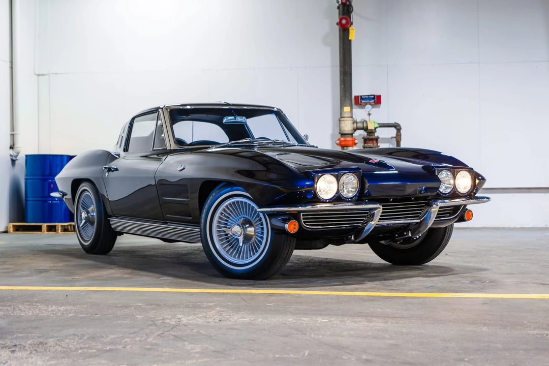 1963 Chevrolet Corvette C2 - Image 17 of 31