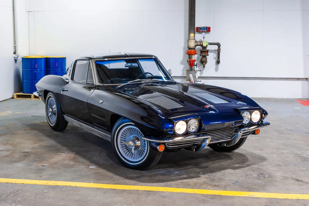 1963 Chevrolet Corvette C2 - Image 15 of 31
